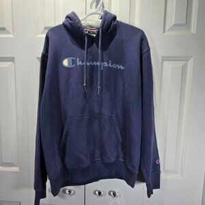 Men’s Blue Champion Hoodie Sweater with Front Pocket – Size Large